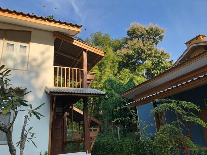 Paiyannoi Guesthome Chiang Mai Exterior photo